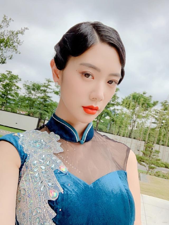 资讯4